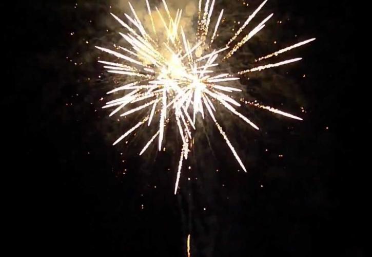 Τραυματίστηκε από βεγγαλικό κοριτσάκι στη Ρόδο