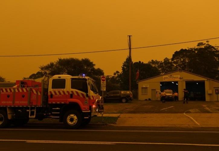 Μαίνονται οι πυρκαγιές στην Αυστραλία- Στη μάχη και ο στρατός