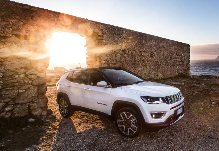 Jeep Compass με όφελος έως 3.800 ευρώ (pics & vid)