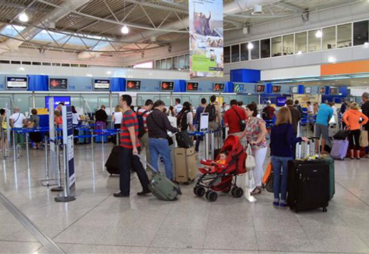 Handelsblatt: Χάος στα ευρωπαϊκά αεροδρόμια - Όχι όμως στην Ελλάδα