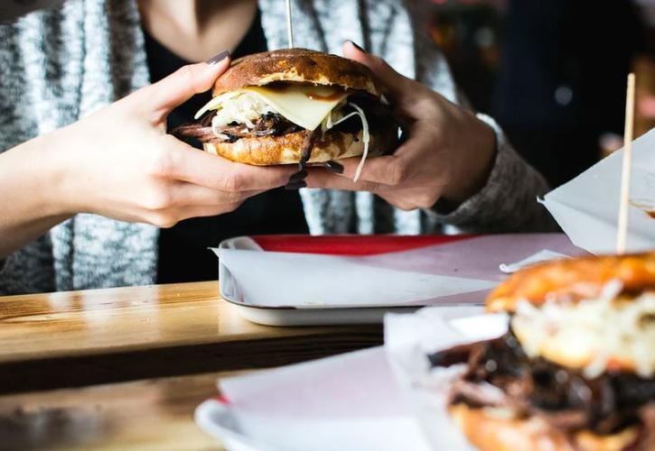 Οι επιχειρήσεις ποντάρουν στο κρέας χωρίς… κρέας