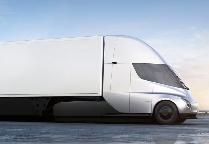 Προκαταβολή 20.000 δολαρίων για το φουτουριστικό φορτηγό Semi της Tesla (vid)