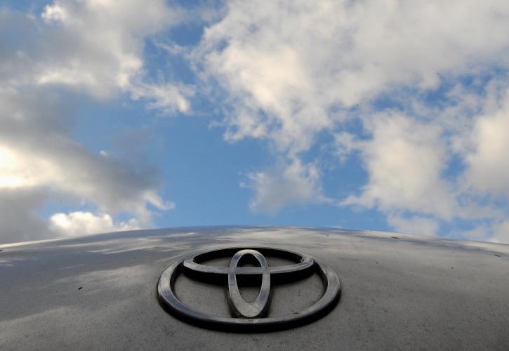 Toyota: Εκτόξευση 22% στα λειτουργικά κέρδη του γ΄τριμήνου