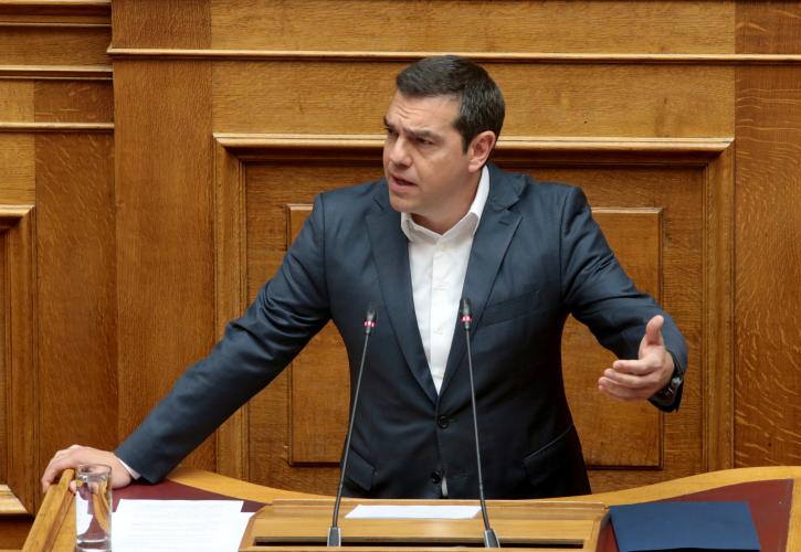 Τσίπρας: Βλέπατε πάντα τους απόδημους ως κομματικό εργαλείο