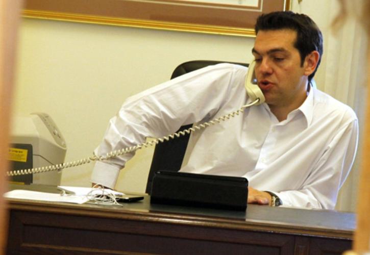 Ανοιχτή γραμμή Τσίπρα με το εξωτερικό