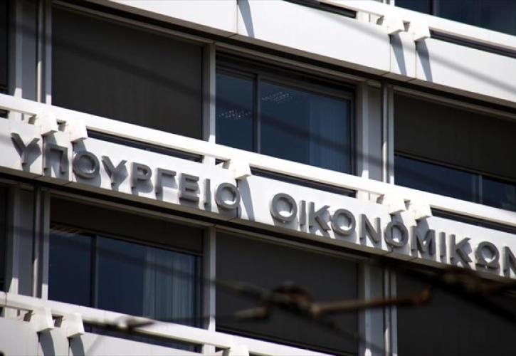 Αναστολή φορολογικών υποχρεώσεων εξετάζει η κυβέρνηση για τον κοροναϊό
