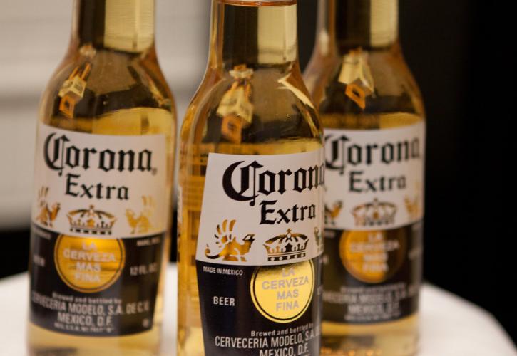 O κοροναϊός κόστισε 170 εκατ. δολάρια στη μπύρα Corona