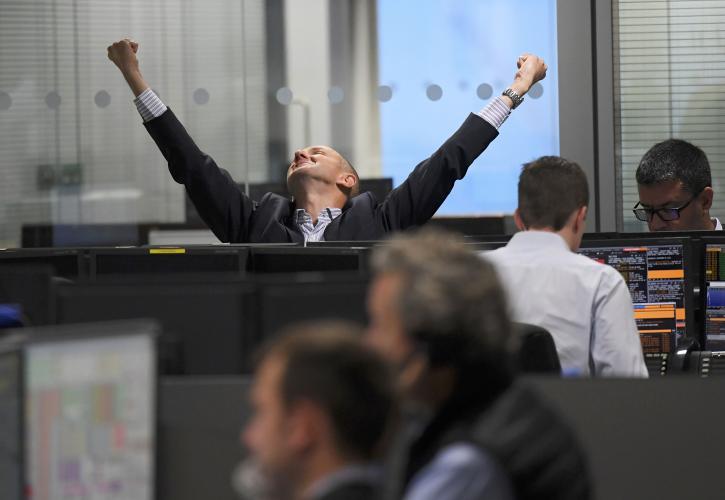 Τι κρύβεται πίσω από το νέο ράλι του Dow στις 21.000 μονάδες
