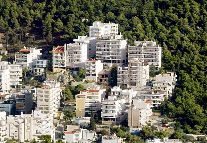 Alpha Bank: «Τροχοπέδη» για την αναθέρμανση της αγοράς ακινήτων οι φόροι