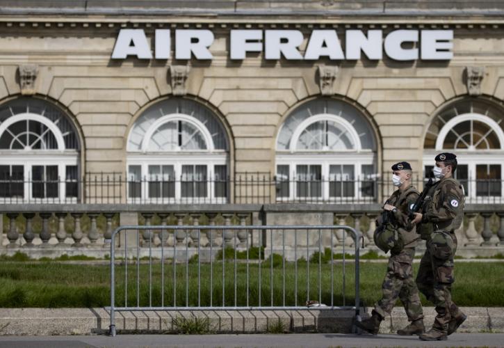 Γαλλία: H χώρα εισήλθε στο 4ο κύμα της πανδημίας