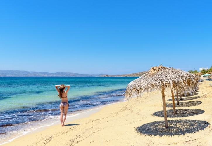 Travel Weekly: Η Νάξος στην κορυφή των πρoορισμών για επαναλαμβανόμενους επισκέπτες