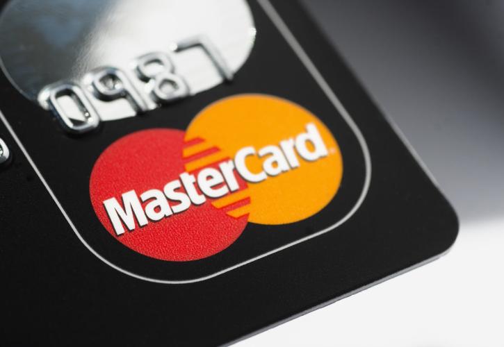 Η Mastercard αποκλείει από το δίκτυό της χρηματοπιστωτικούς οργανισμούς της Ρωσίας