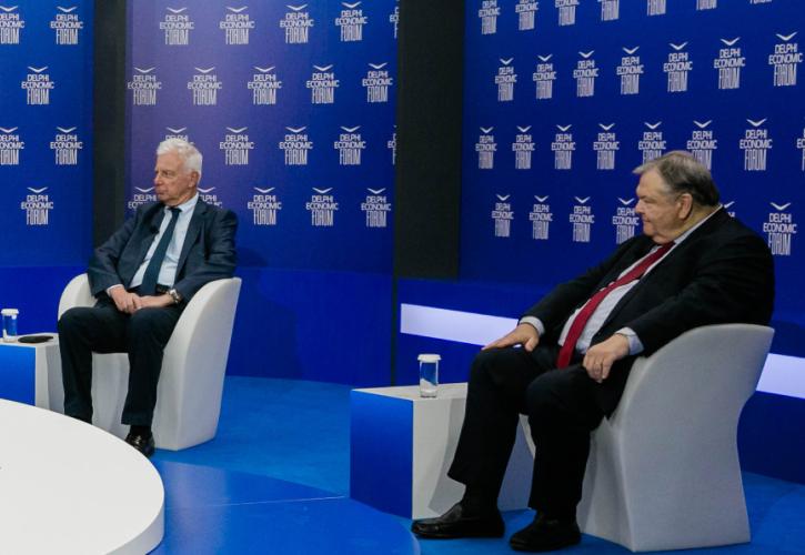 Πικραμμένος - Βενιζέλος: H χώρα χρειάζεται περισσότερους παραστάτες των δικαστικών λειτουργών και νέους δικηγόρους