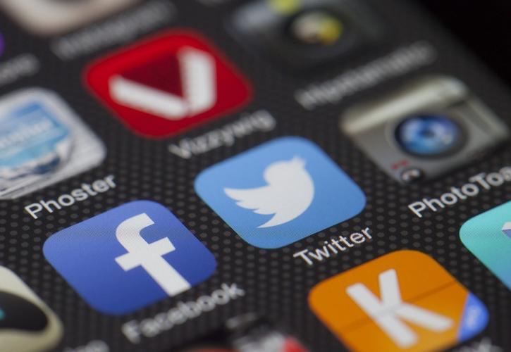 Ρωσικό δικαστήριο επέβαλε πρόστιμο στο Twitter για απαγορευμένο περιεχόμενο