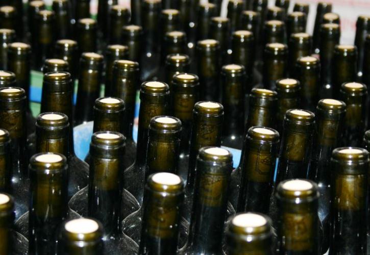 Tο αδιάθετο κρασί προβληματίζει τους Έλληνες οινοποιούς