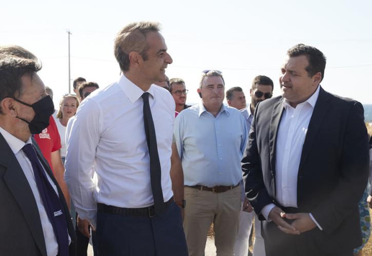 Μητσοτάκης στο Μάτι: Μεγάλη δωρεά από την Κύπρο για ανέγερση κατοικιών