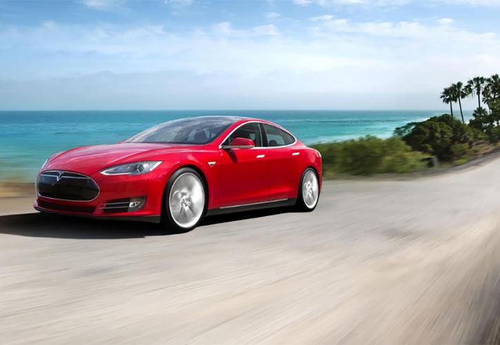 Εταιρεία στην Ελλάδα ιδρύει η Tesla Motors