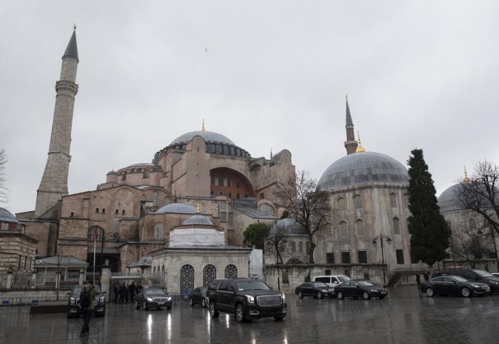 Τουρκία: Ο εμβληματικός τρούλος της Αγίας Σοφίας θα αποσυναρμολογηθεί για συντήρηση