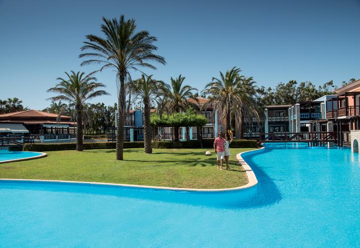 Aldemar Resorts: Ώθηση στην τουριστική ανάπτυξη της Δυτικής Ελλάδας απ' το συνεδριακό κέντρο στην Σκαφιδιά της Ηλείας