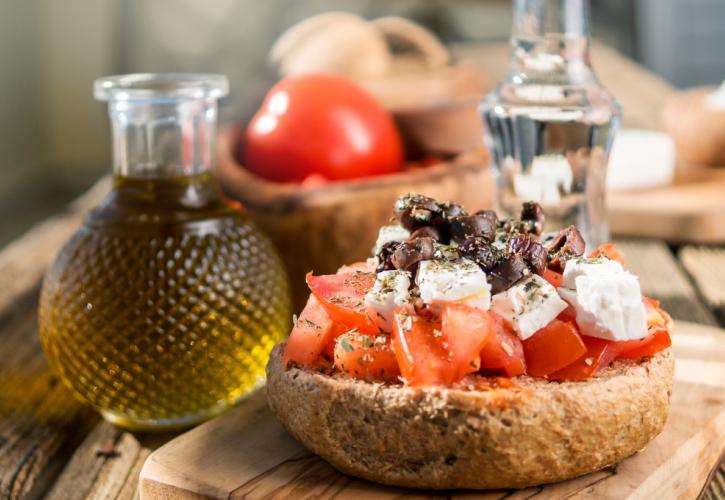 Κάθε κρητικό τραπέζι είναι μια μικρή γιορτή
