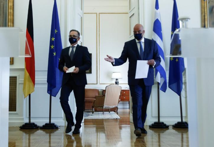 Συνάντηση Δένδια - Μάας για Τουρκία: Διάλογος δεν υφίσταται υπό το καθεστώς των απειλών