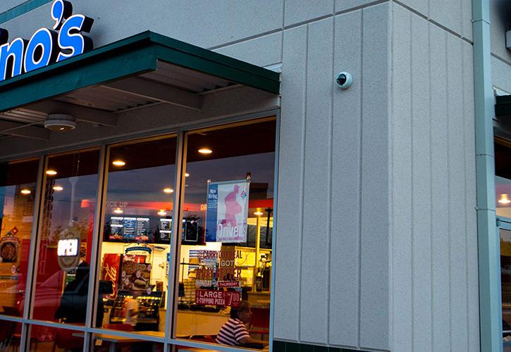 Domino's Pizza: Προσλαμβάνει 20.000 εργαζόμενους στις ΗΠΑ