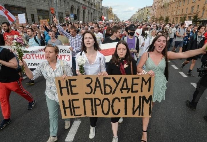 Απορρίπτει ο πρόεδρος της Λευκορωσίας το ενδεχόμενο μεσολάβησης για την επίλυση της κρίσης