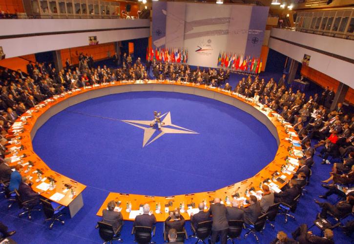 Το NATO στηρίζει την τσεχική έρευνα για τις ρωσικές «μοχθηρές ενέργειες»