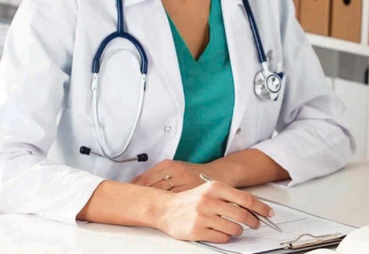 Προσωπικός γιατρός: «Κολλημένες» οι εγγραφές γιατρών – Στον... αέρα η πλήρης εφαρμογή του θεσμού