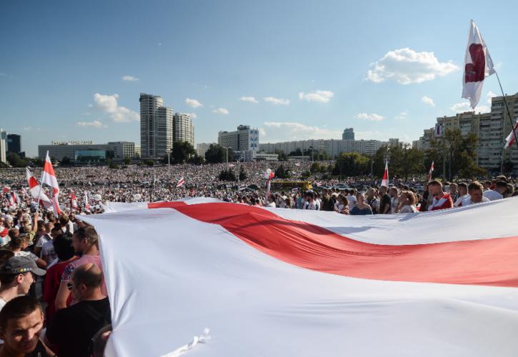 Συνεχίζονται οι διαδηλώσεις στη Λευκορωσία κατά του Λουκασένκο