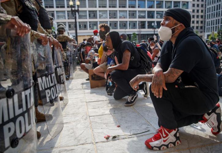 ΗΠΑ: Ένας ακόμη Αφροαμερικανός νεκρός από αστυνομικά πυρά