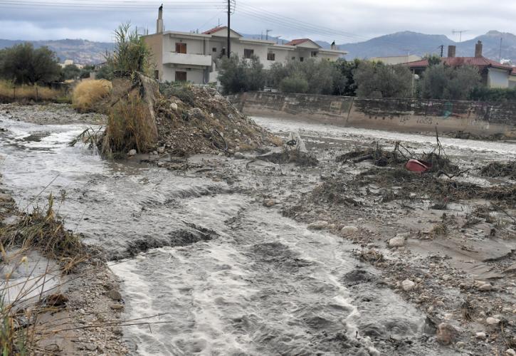 «Ιανός»: Δύο νεκροί σε Φάρσαλα και Καρδίτσα - Αγνοείται 40χρονη γυναίκα και ζευγάρι ηλικιωμένων