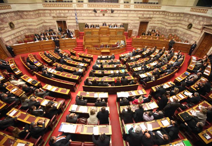 Βουλή: Συζήτηση σε επίπεδο πολιτικών αρχηγών για τις συνέπειες της πανδημίας του κορονοϊού