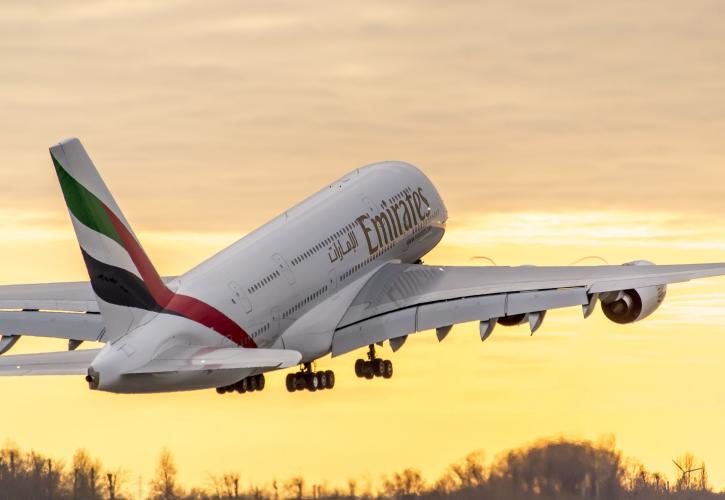 Emirates: Αύξηση κερδών κατά 21% παρά την πτώση εσόδων