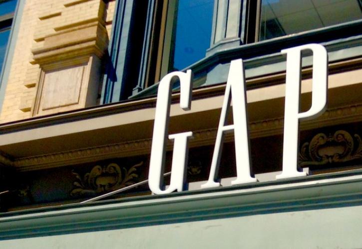 Gap: «Λουκέτο» σε 40 καταστήματα σε ολόκληρο τον κόσμο
