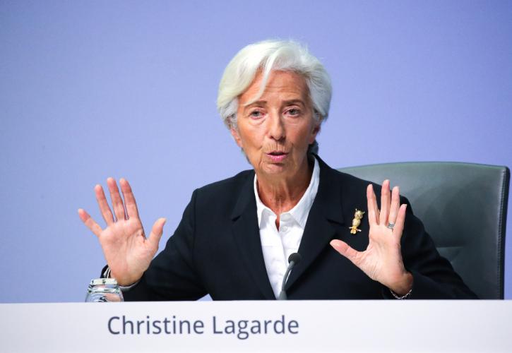 Λαγκάρντ: Χάνεται το momentum στην Ευρωζώνη - Κρίσιμη η δημοσιονομική απάντηση
