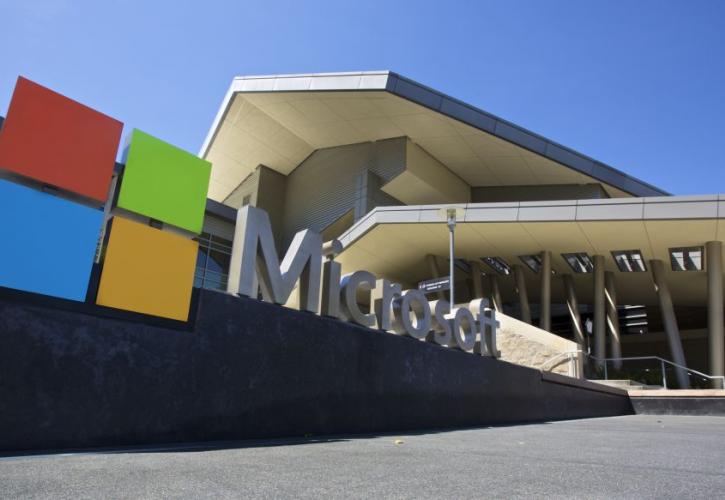 Bloomberg: Σε συζητήσεις η Microsoft για την αγορά της εταιρείας ΑΙ Nuance Communications