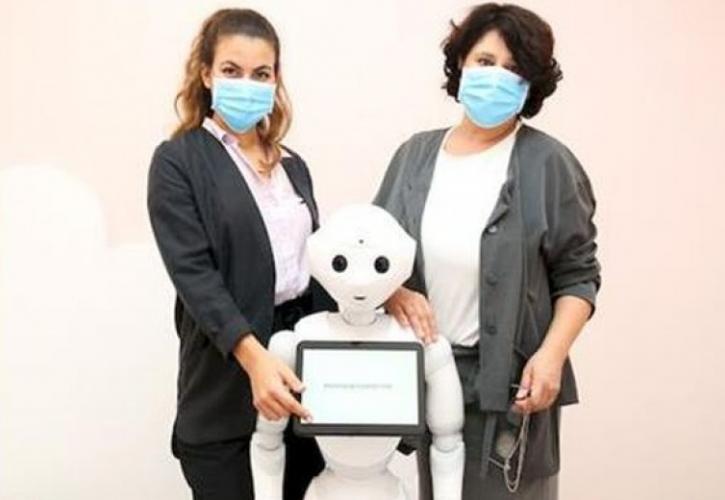 Θεσσαλονίκη - Pepper: Ένα ρομπότ εξοικειώνει αυτιστικά παιδιά με τις χρηματικές συναλλαγές (pic)