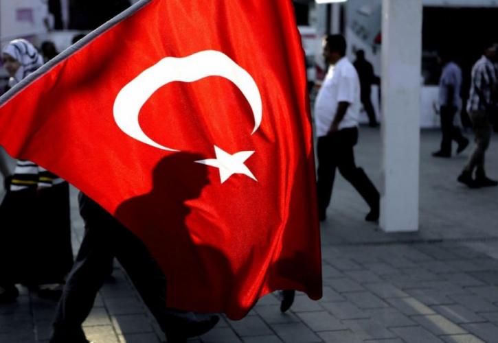 «Ξεκαθάρισμα» Γκιουλενιστών στην Τουρκία - Εντάλματα σύλληψης για 167 υπόπτους