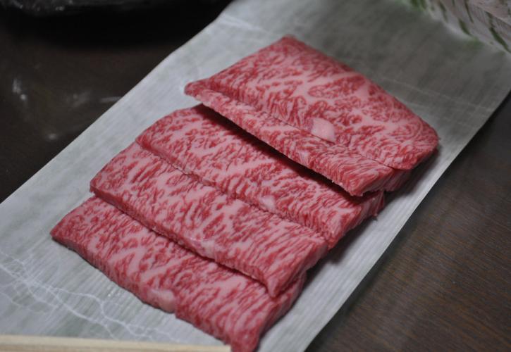 Τι είναι το κρέας Ozaki Beef και γιατί είναι τόσο ακριβό