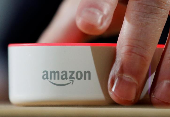 Οι Γάλλοι ανοίγουν «πόλεμο» στην Amazon - Kατά των χριστουγεννιάτικων αγορών