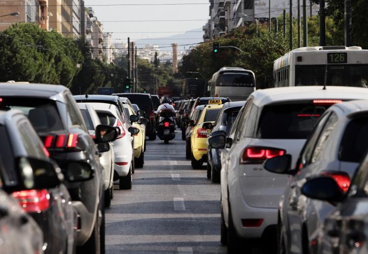 Ελληνική αγορά αυτοκινήτου: «Φρένο» 6,9% τον Οκτώβριο