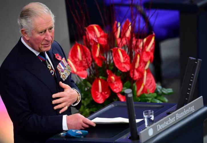 Ο πρίγκιπας Κάρολος στο Βερολίνο για τον εορτασμό της 75ης επετείου από το τέλος του Β' Παγκοσμίου Πολέμου