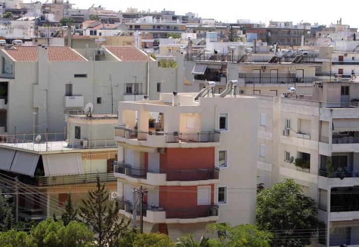 Το come back της «κοινωνικής κατοικίας» στην Αθήνα - Πώς θα βρεθούν 350.000 τ.μ.