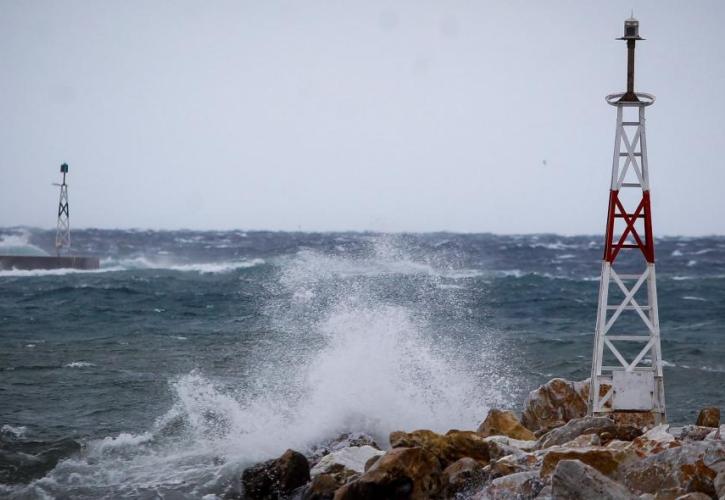 Έκτακτο δελτίο από την ΕΜΥ: Σαββατοκύριακο με θυελλώδεις ανέμους