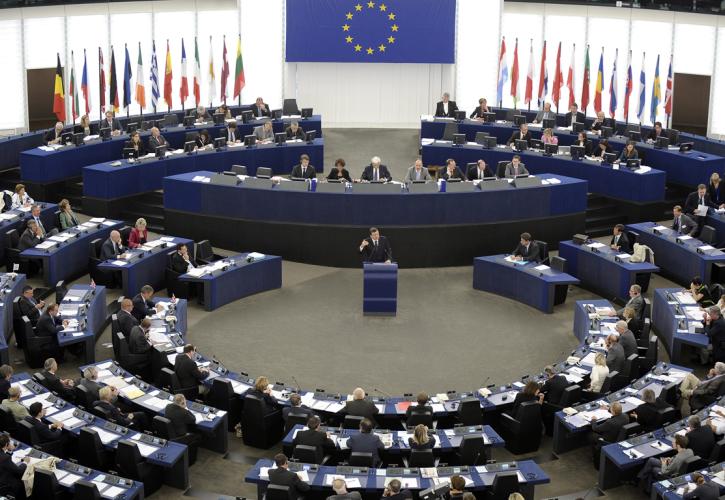 Τo «βιογραφικό» του μέσου υποψήφιου Ευρωβουλευτή