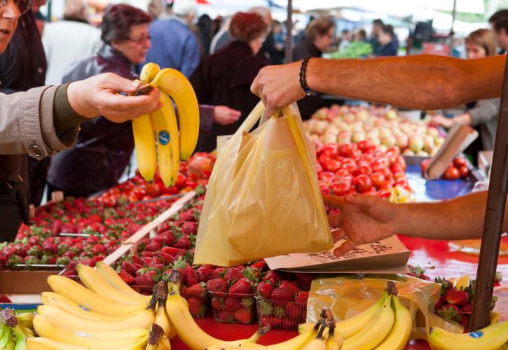 Στήριξη και το 2021 θα χρειαστούν οι εργαζόμενοι στις λαϊκές αγορές
