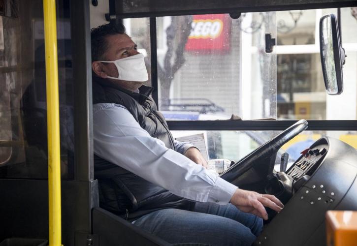 Καραμανλής: Αυξήθηκαν κατά 1.100 τα δρομολόγια και προστέθηκαν 200 λεωφορεία ΚΤΕΛ