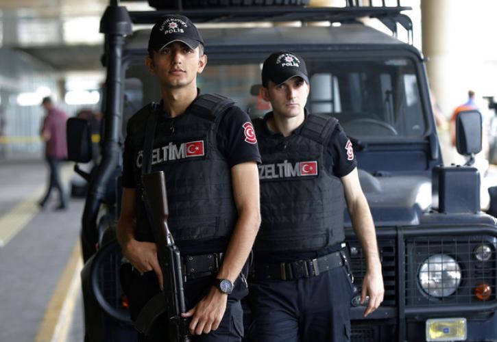 Τουρκία: 304 στελέχη των ενόπλων δυνάμεων συνελήφθησαν ως ύποπτοι Γκιουλενιστές