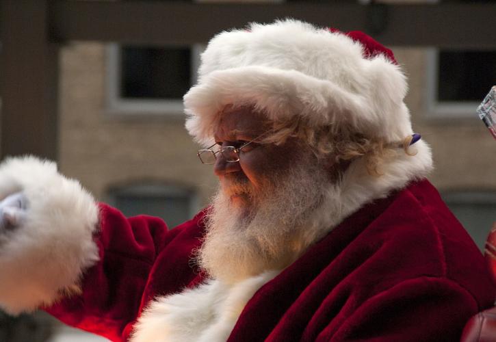 ΠΟΥ: Ο Άγιος Βασίλης είναι απρόσβλητος στον κορονοϊό - Θα φέρει τα δώρα στα παιδιά